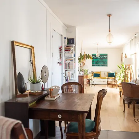 Wonderful For A Large Family * Paris